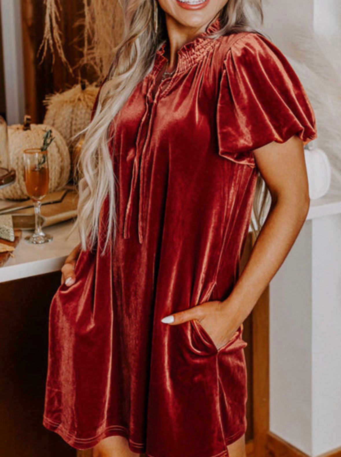 COFFE SHORT SLEEVE VELVET POCKET DRESS