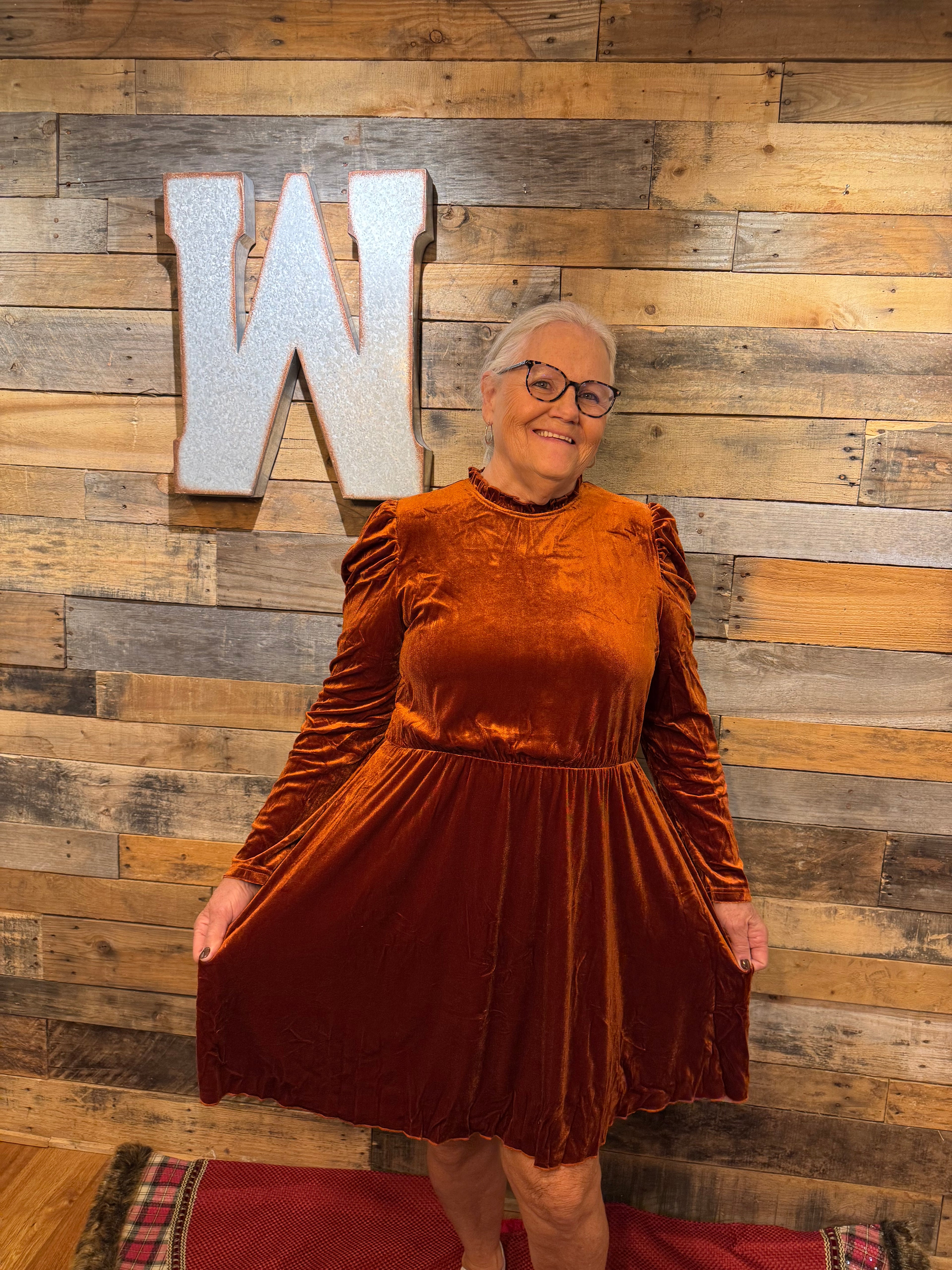 CHESTNUT DRESS